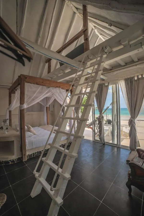 Posada Lamar Tulum Beach Front And Pool 3*,