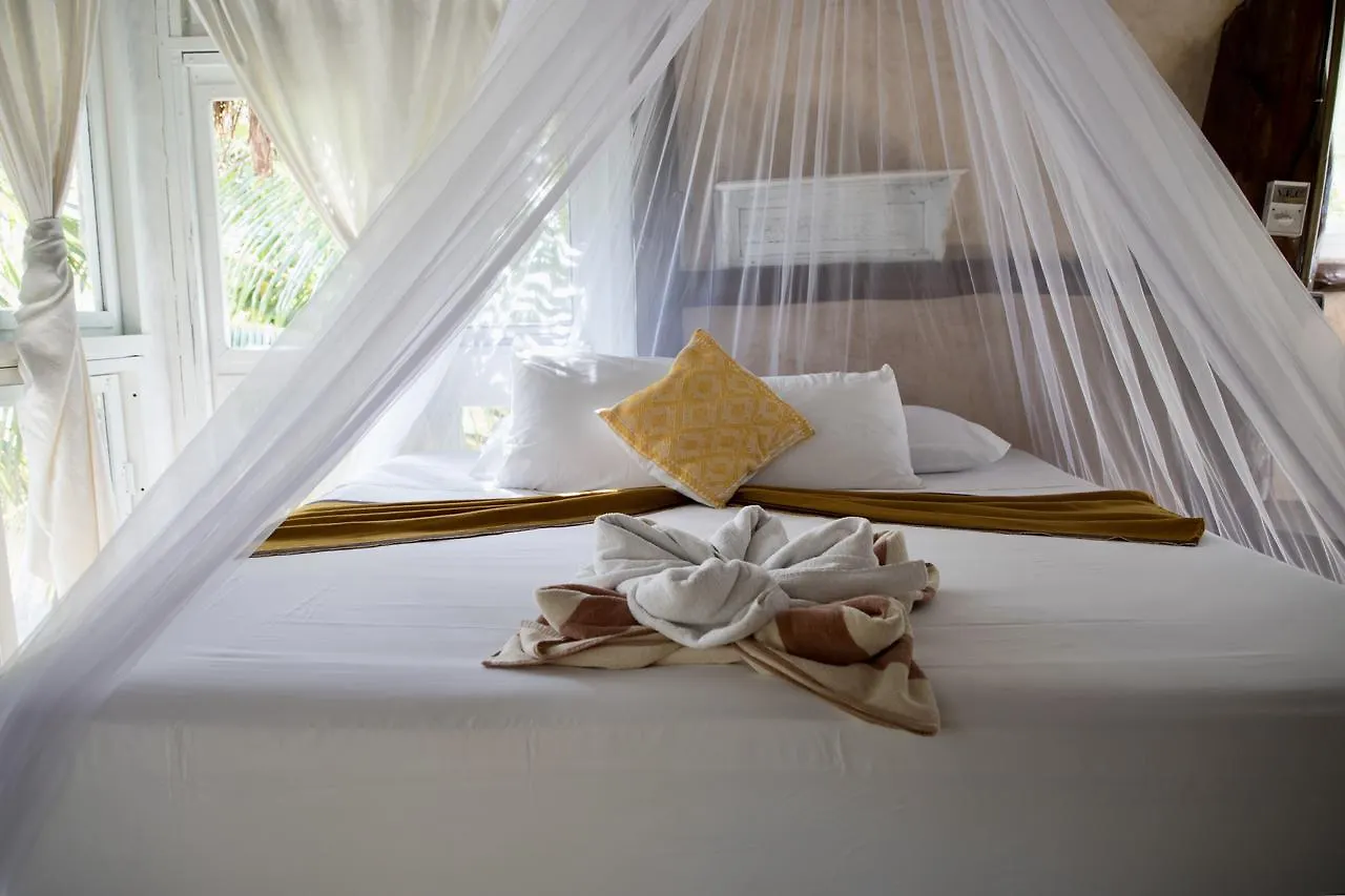 Posada Lamar Tulum Beach Front And Pool 3*,  Messico